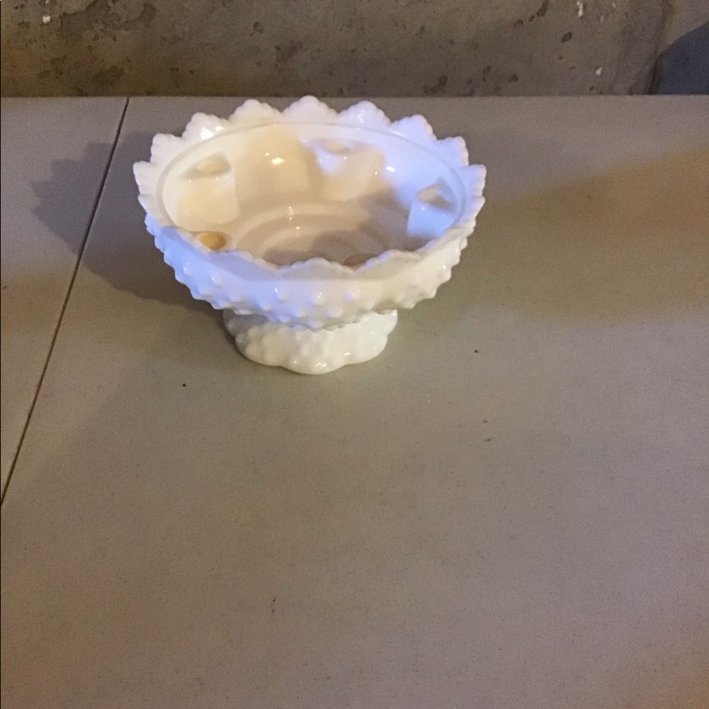 Fenton candleholder